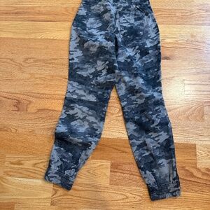 SPANX Cargo Joggers